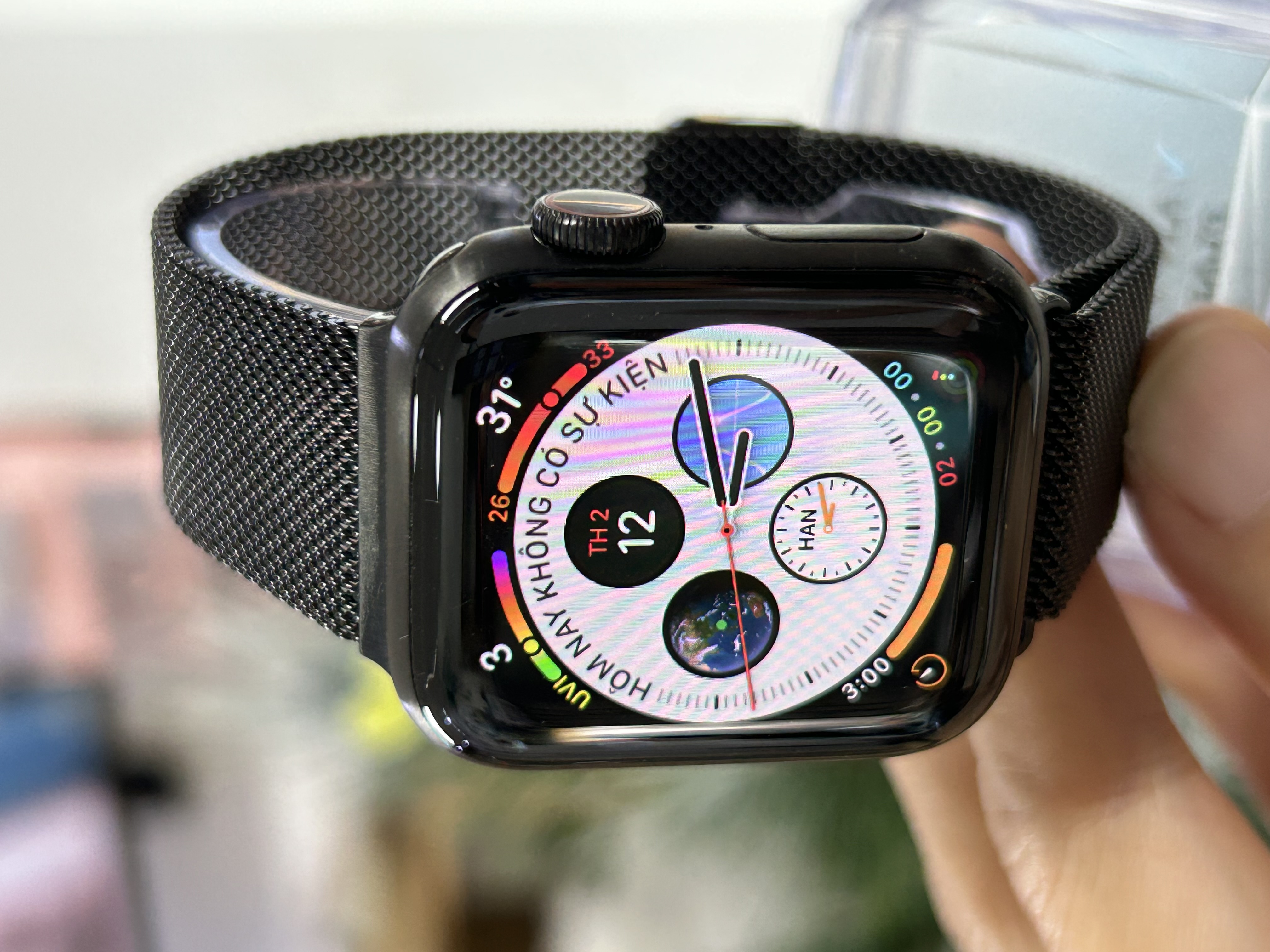 Apple Watch Series 6 40mm Titan Đen eSIM 97%